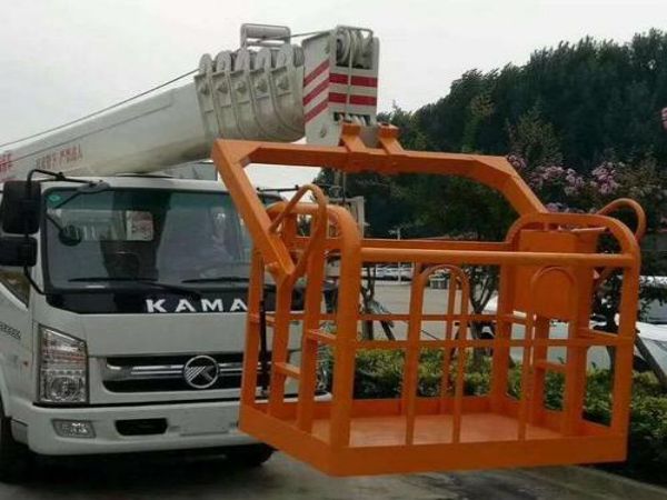 六安市吊车电话_吊车出租电话